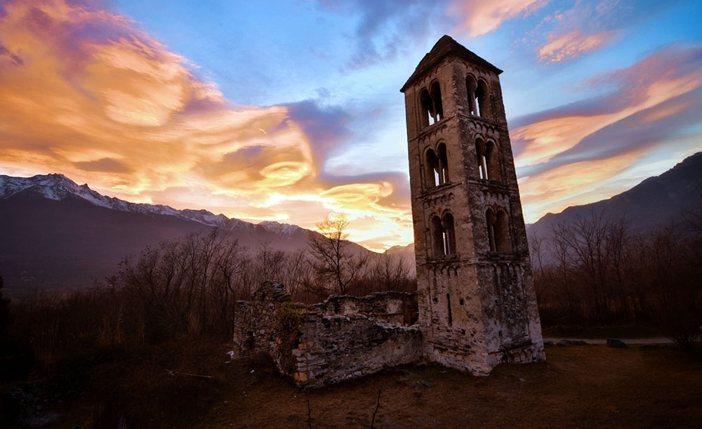 Tramonto sulla Chiesa diroccata di Chianocco... - Federico Milesi